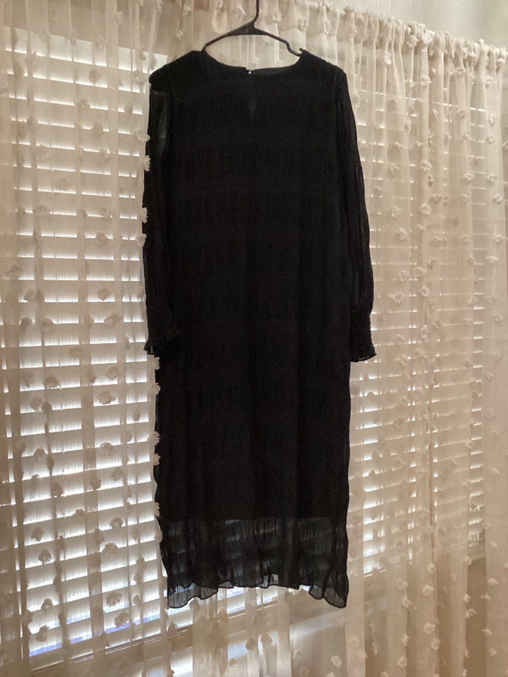 Women’s Medium Black Dress